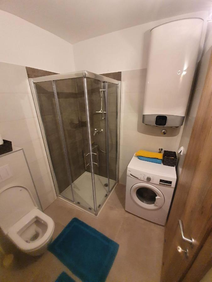 Orhidea Apartman Medulin Kültér fotó